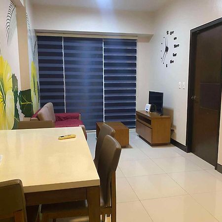 Mactan Newtown Beach Condo Lapu-Lapu City Bagian luar foto