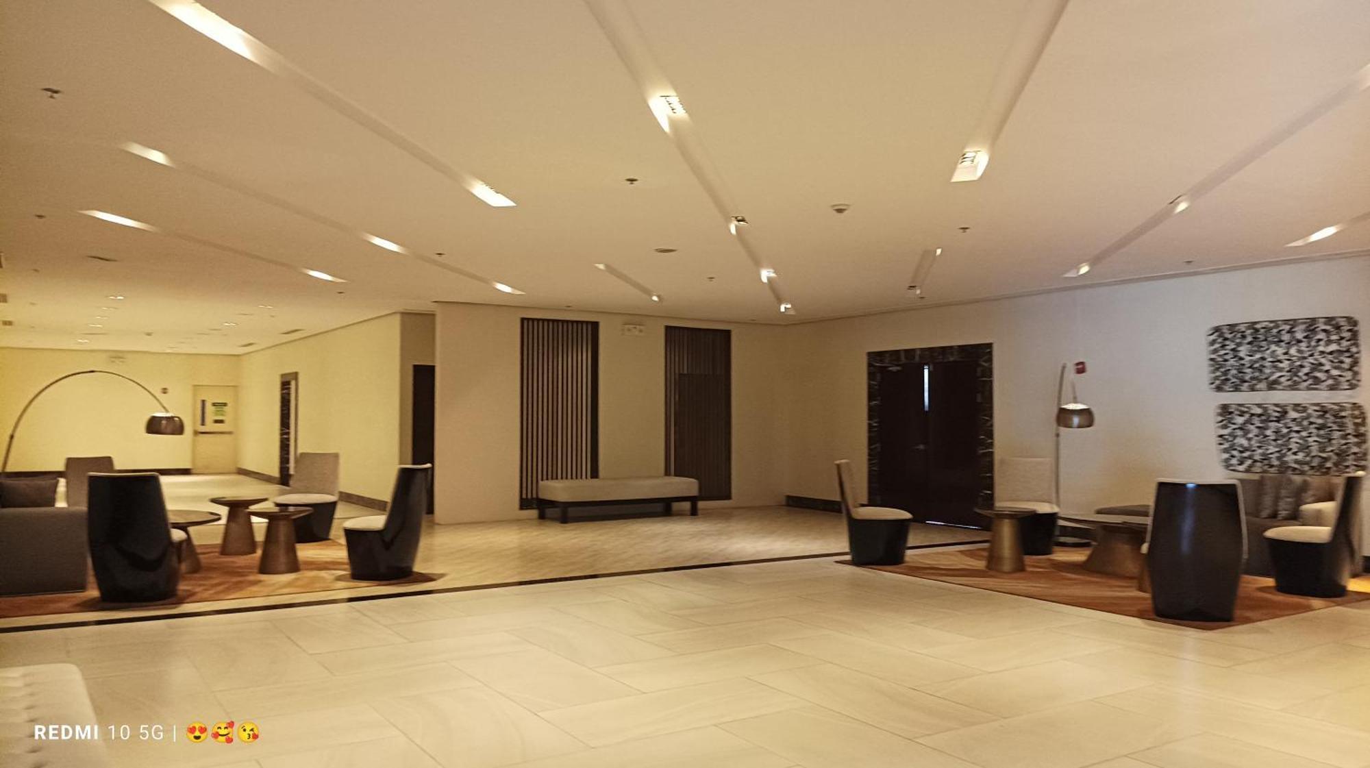 Mactan Newtown Beach Condo Lapu-Lapu City Bagian luar foto