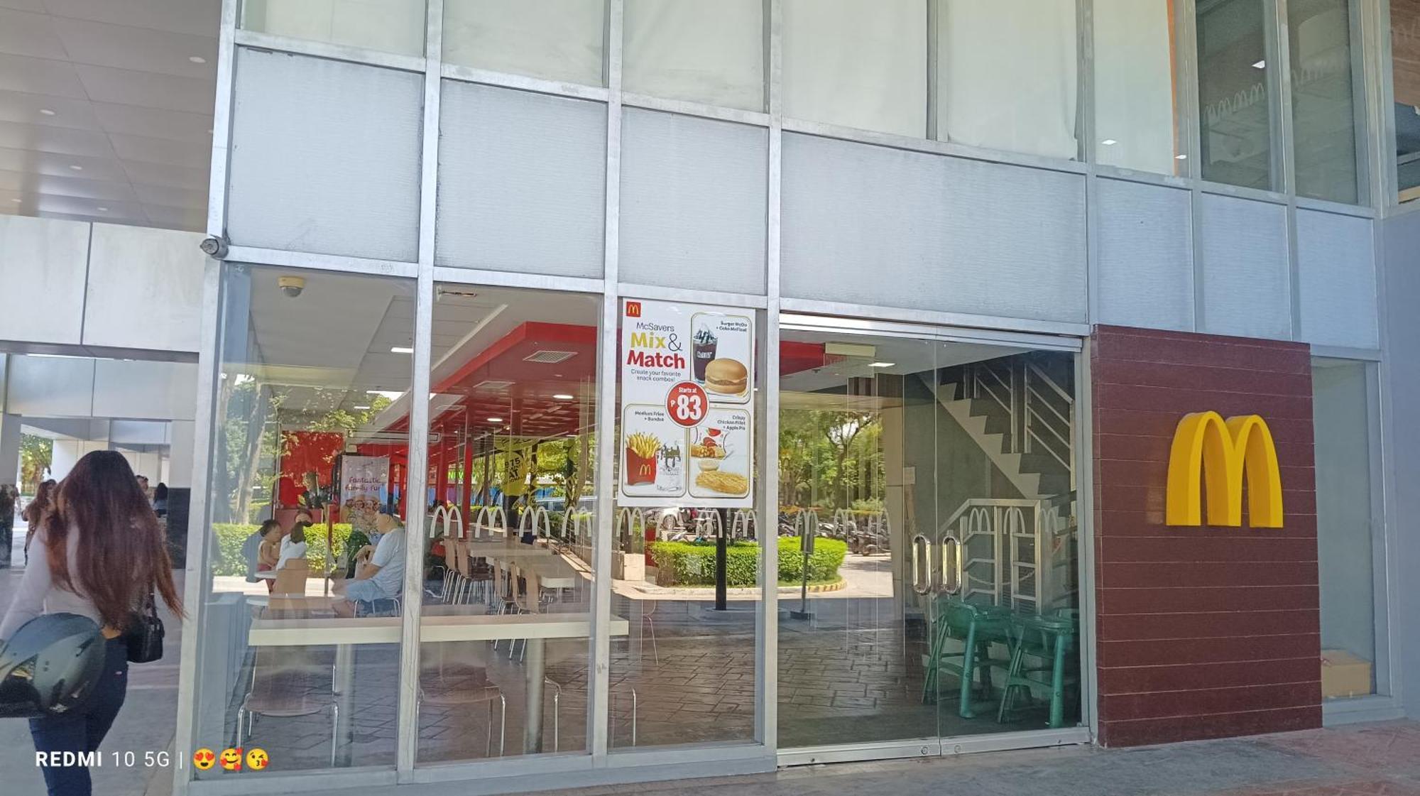 Mactan Newtown Beach Condo Lapu-Lapu City Bagian luar foto
